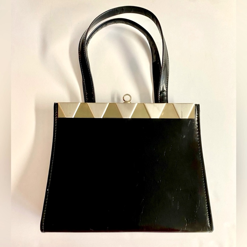 Vtg 1960s Cara Shiny patent leather bag with gold & silver metallic accents.